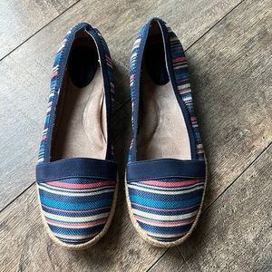 Giani Bernini Flats